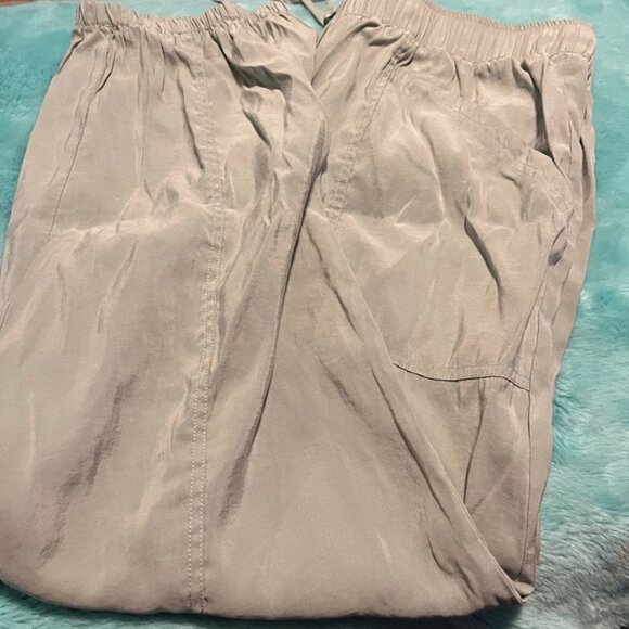 Abercrombie Green Joggers - Picture 1 of 6